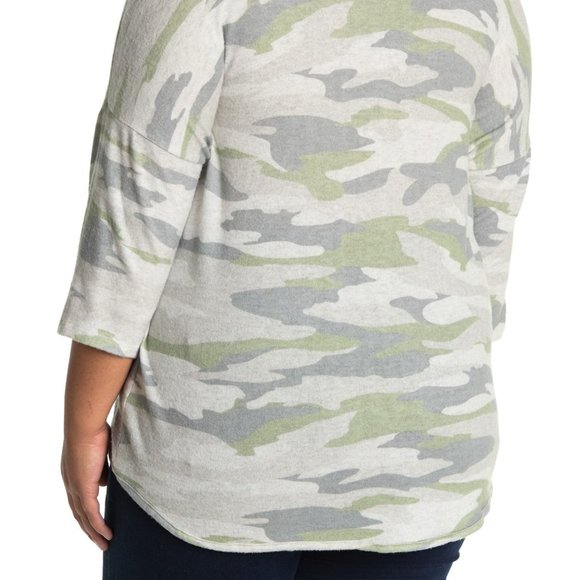 Philosophy Camo Soft Sweater High Low V-Neck Pullover Top Gray Green Size 1X NEW - Picture 2 of 7